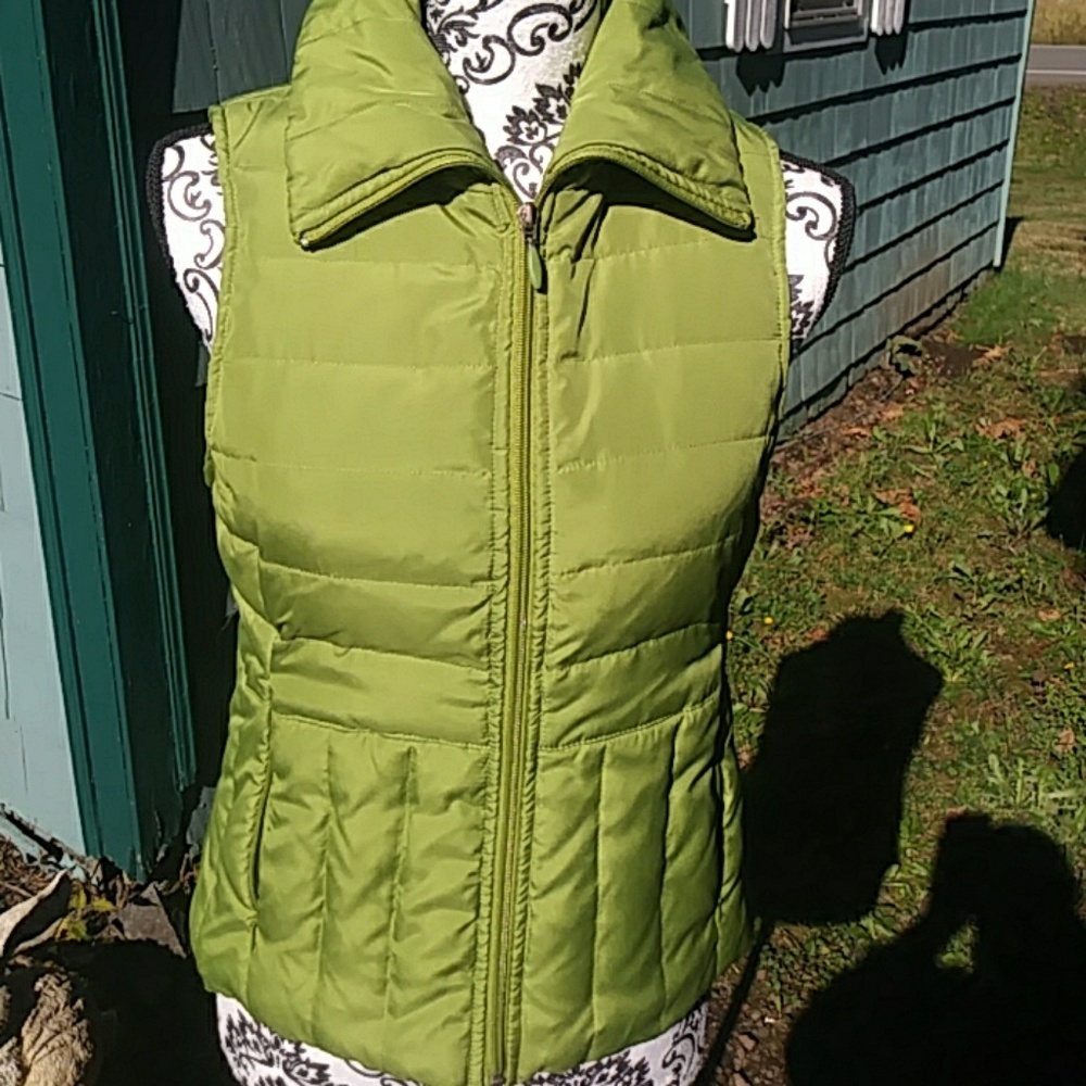Kenneth Cole Reaction puffer vest
